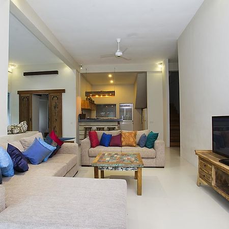 סמיניאק Villa Arushi מראה חיצוני תמונה