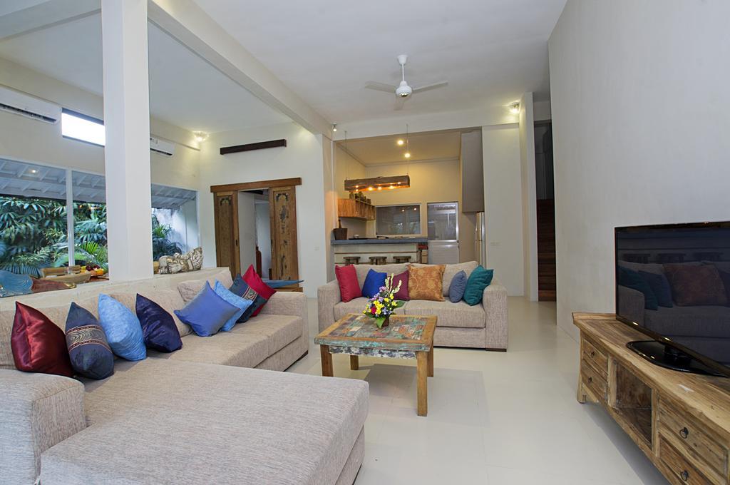 סמיניאק Villa Arushi מראה חיצוני תמונה