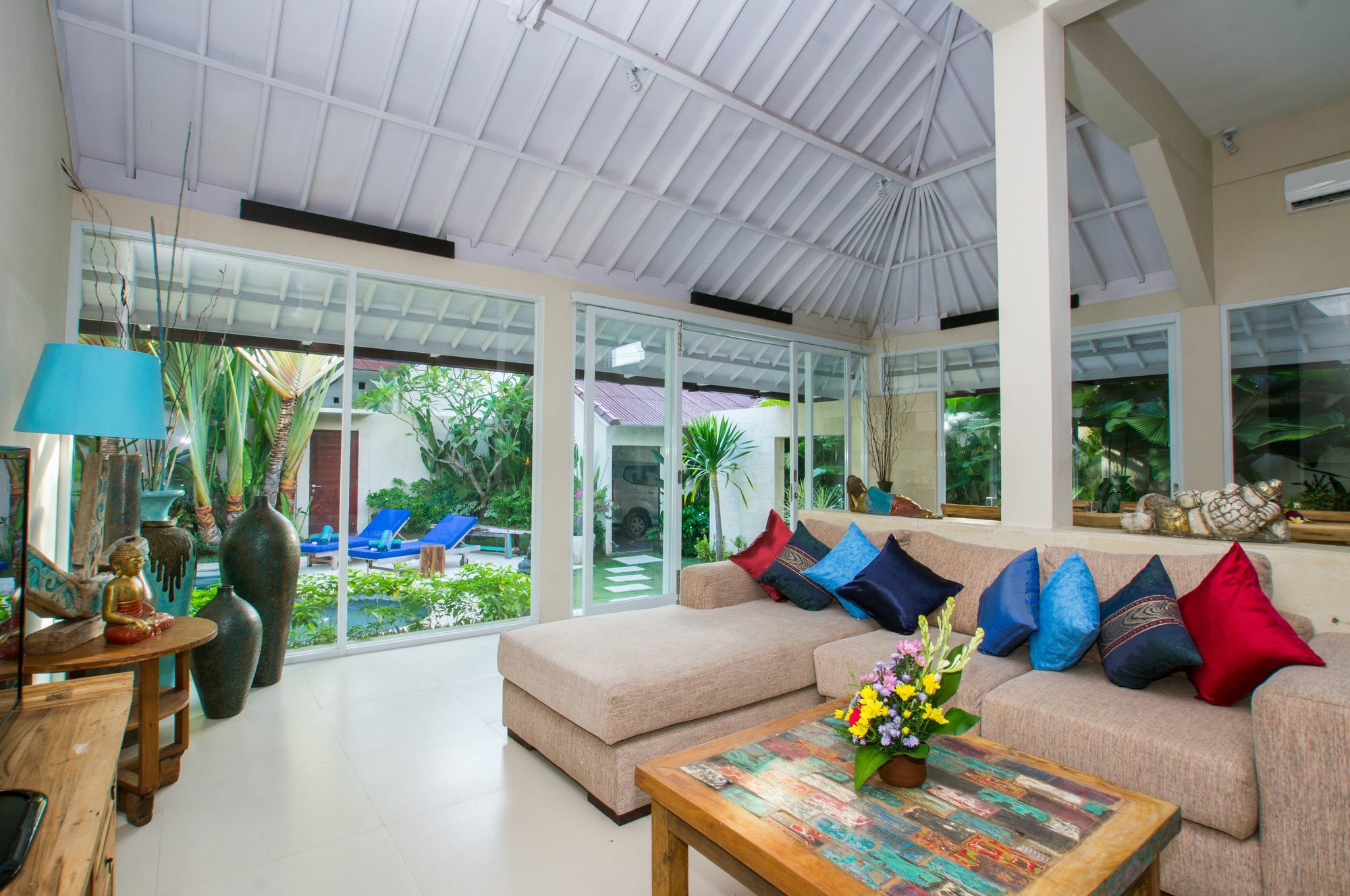 סמיניאק Villa Arushi מראה חיצוני תמונה